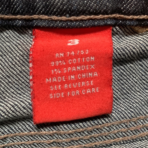 Shorts. Really short shorts. It’s low-waisted - Picture 3 of 5